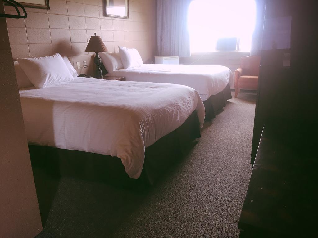Vegreville Garden Inn Dış mekan fotoğraf