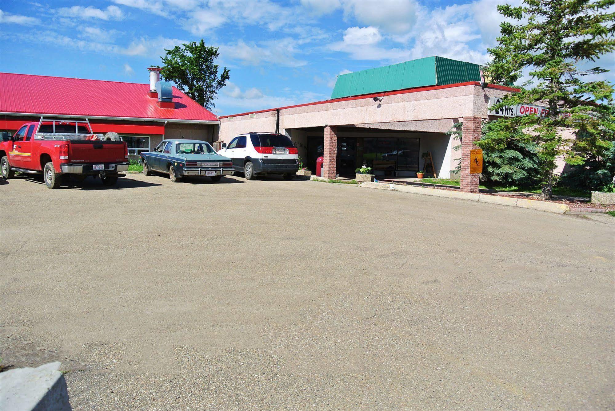 Vegreville Garden Inn Dış mekan fotoğraf